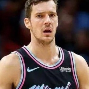  巴特勒三双热火力克凯尔特人  